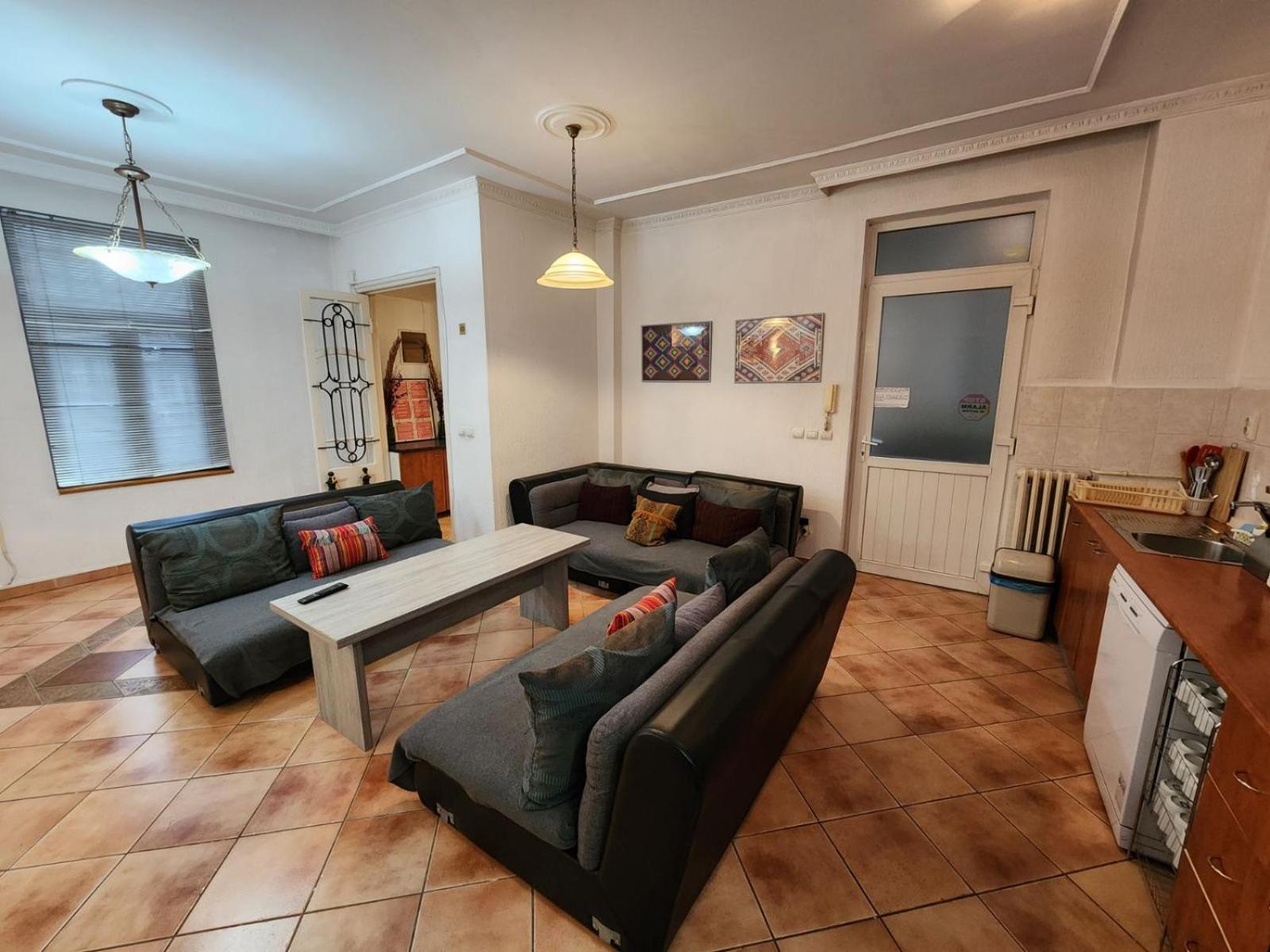 Authentic Belgrade Centre Apartments For Large Groups, Republic Square - Up To 47 People In 5 Apartments 部屋 写真