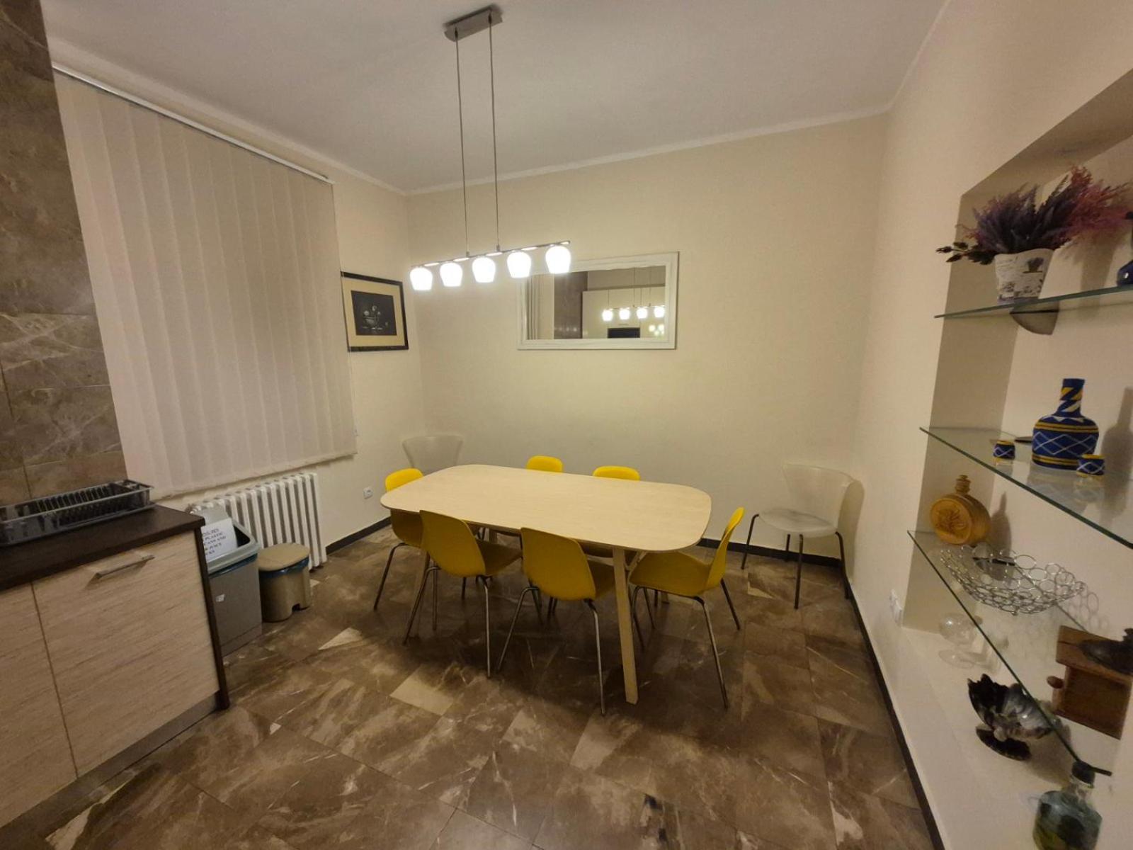 Authentic Belgrade Centre Apartments For Large Groups, Republic Square - Up To 47 People In 5 Apartments 部屋 写真