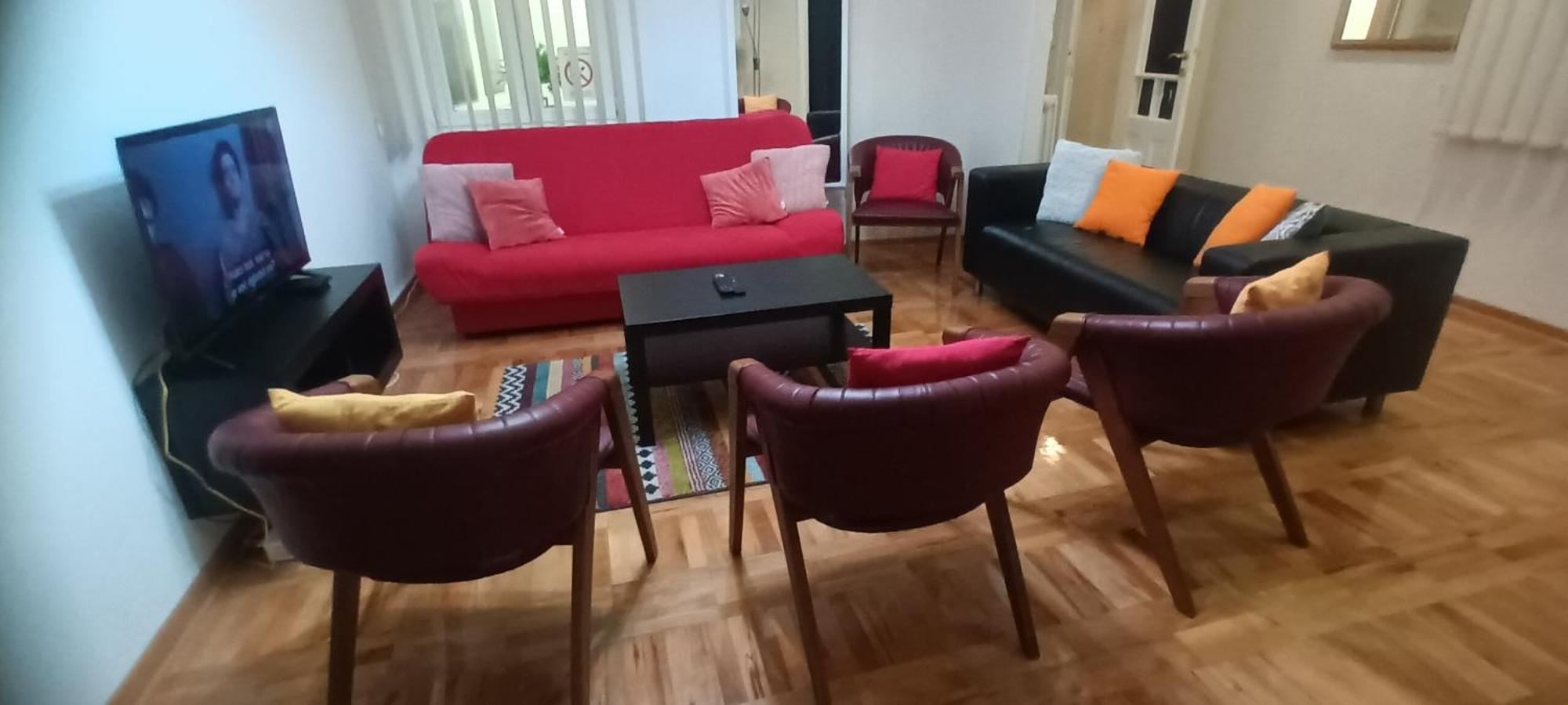 Authentic Belgrade Centre Apartments For Large Groups, Republic Square - Up To 47 People In 5 Apartments 部屋 写真